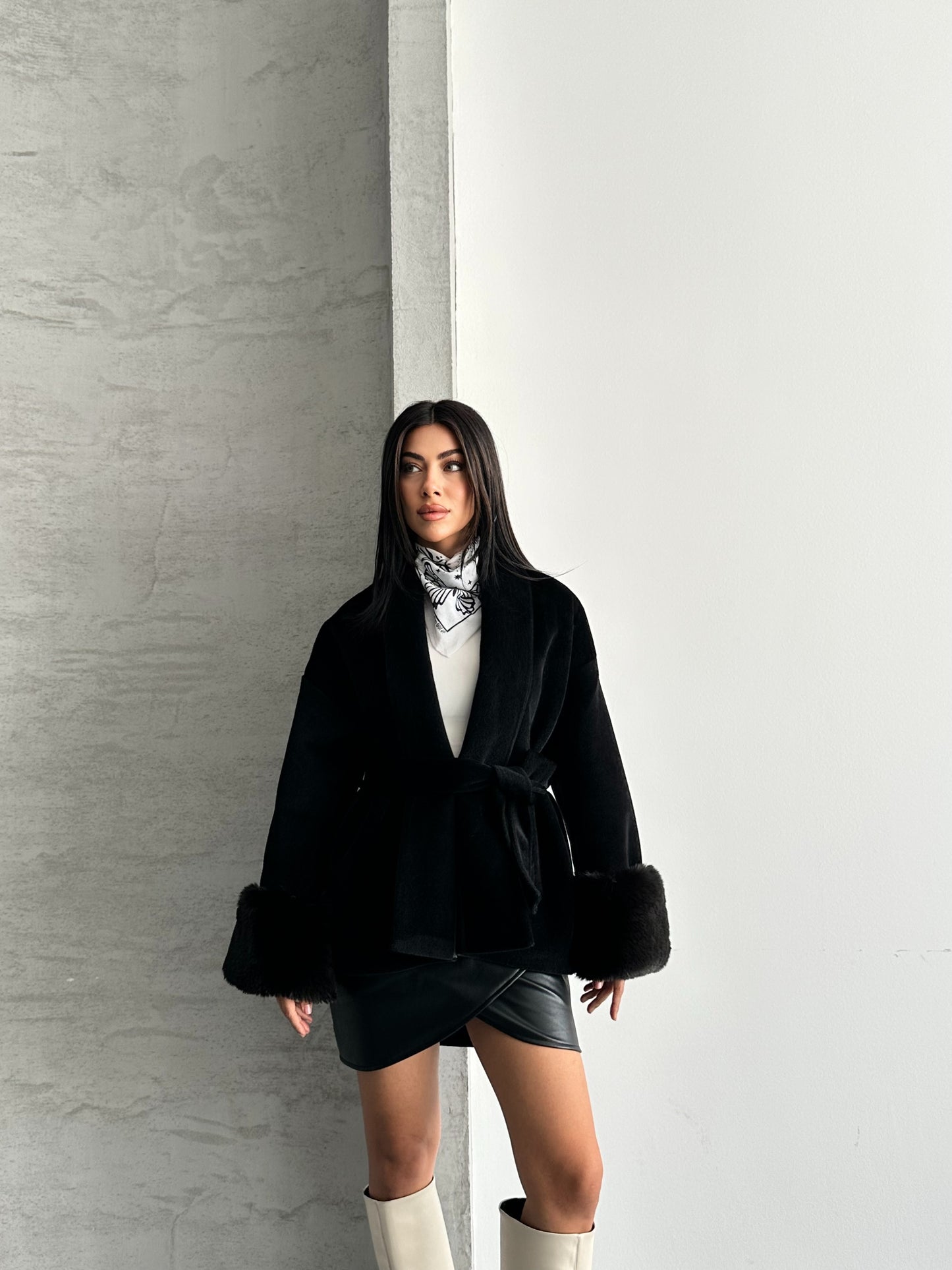 Nicole Kaban Fox Kumaş Premıum Kalıte