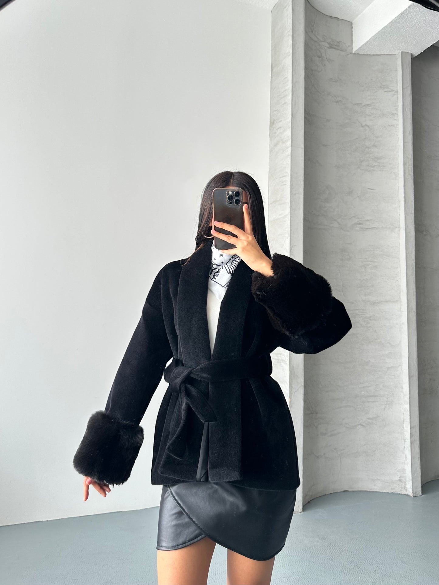 Nicole Kaban Fox Kumaş Premıum Kalıte